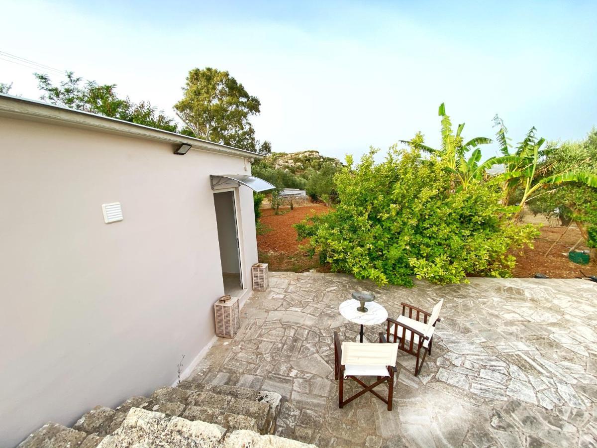 Mg Cozy Garden View Studio Korakiai Exterior foto